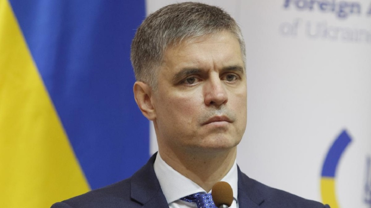 План "Б" не означает строительства бетонной стены вдоль ОРДЛО, - Пристайко