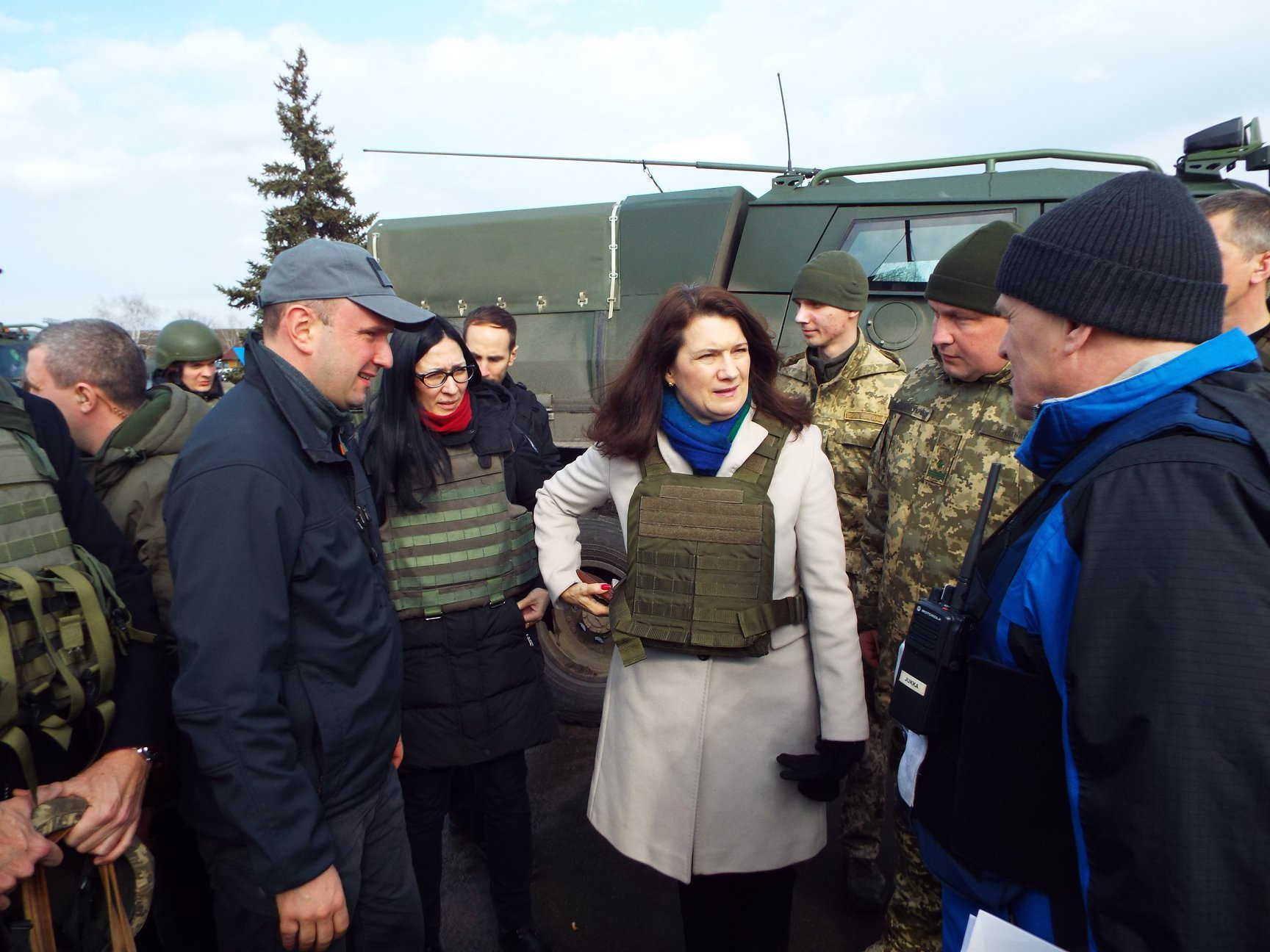 Министр иностранных дел Швеции посетила Станицу Луганскую