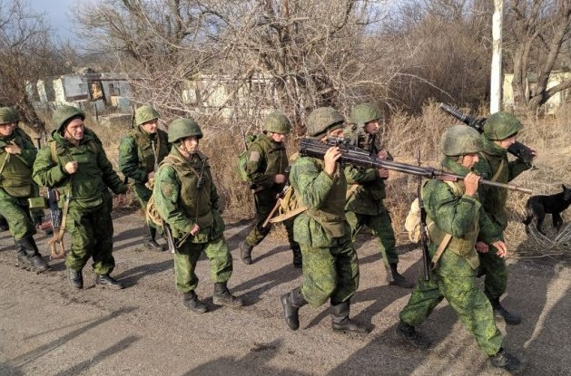 Оккупированная Горловка окружена войсками, - офицер ВСУ