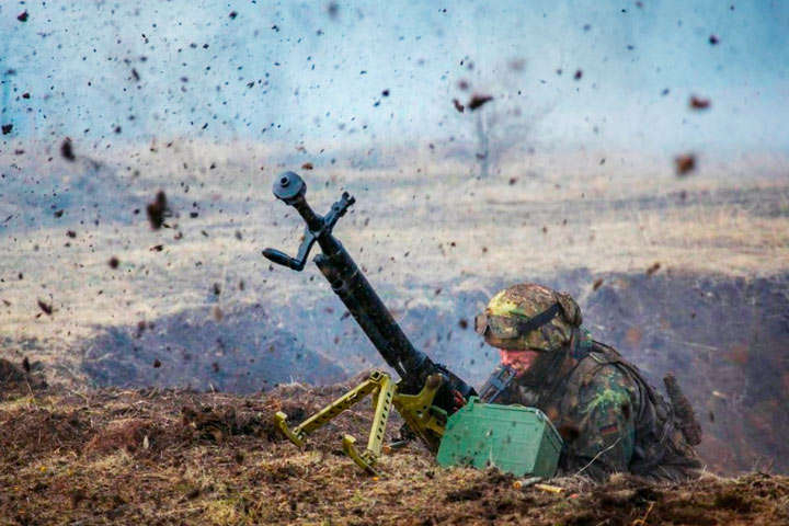 День в ООС: 13 обстрелов, 2 раненых