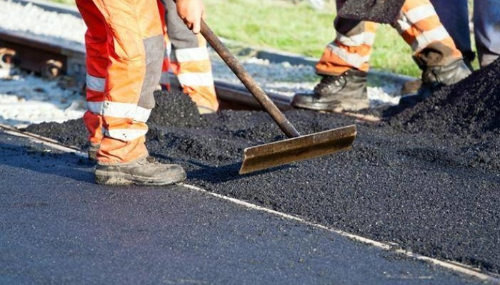 В Мариуполе ведутся ремонтные работы на дорогах общегородского назначения