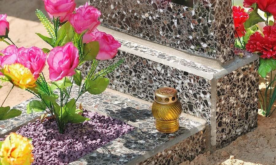 В Дружковке разъяснили, можно ли посещать кладбища в карантин