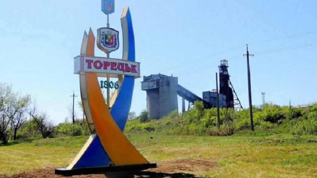 Коммунальщики Торецка принялись за уборку города в рамках эко-акции