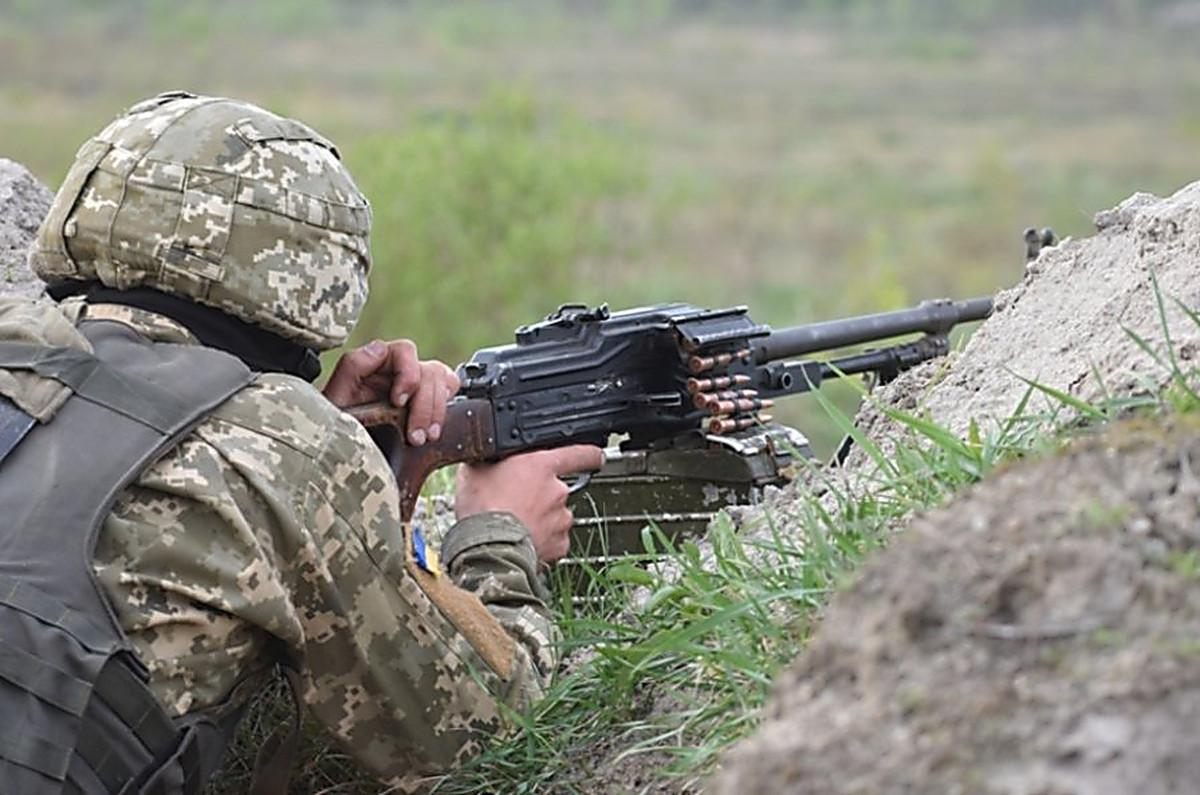 Сутки в ООС: оккупанты произвели 6 обстрелов и понесли потери