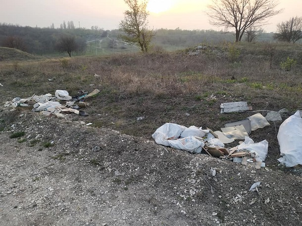 В Краматорске обнаружили новые стихийные свалки: фото