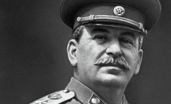 В оккупированном Донецке люди отреагировали на возможную установку памятника Сталину