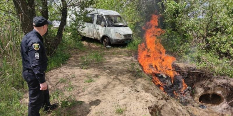 Полиция Славянска утилизировала более 30 кг наркотических веществ