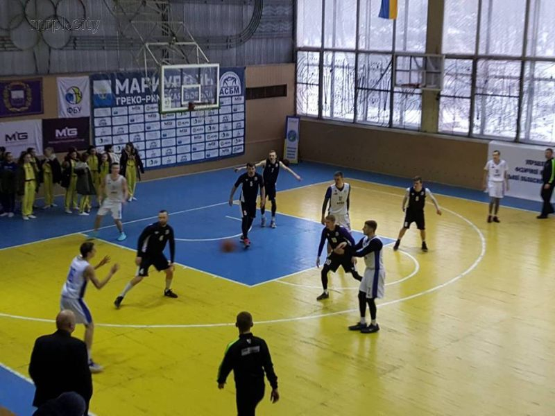 В Мариуполе возобновили чемпионат любительского баскетбола