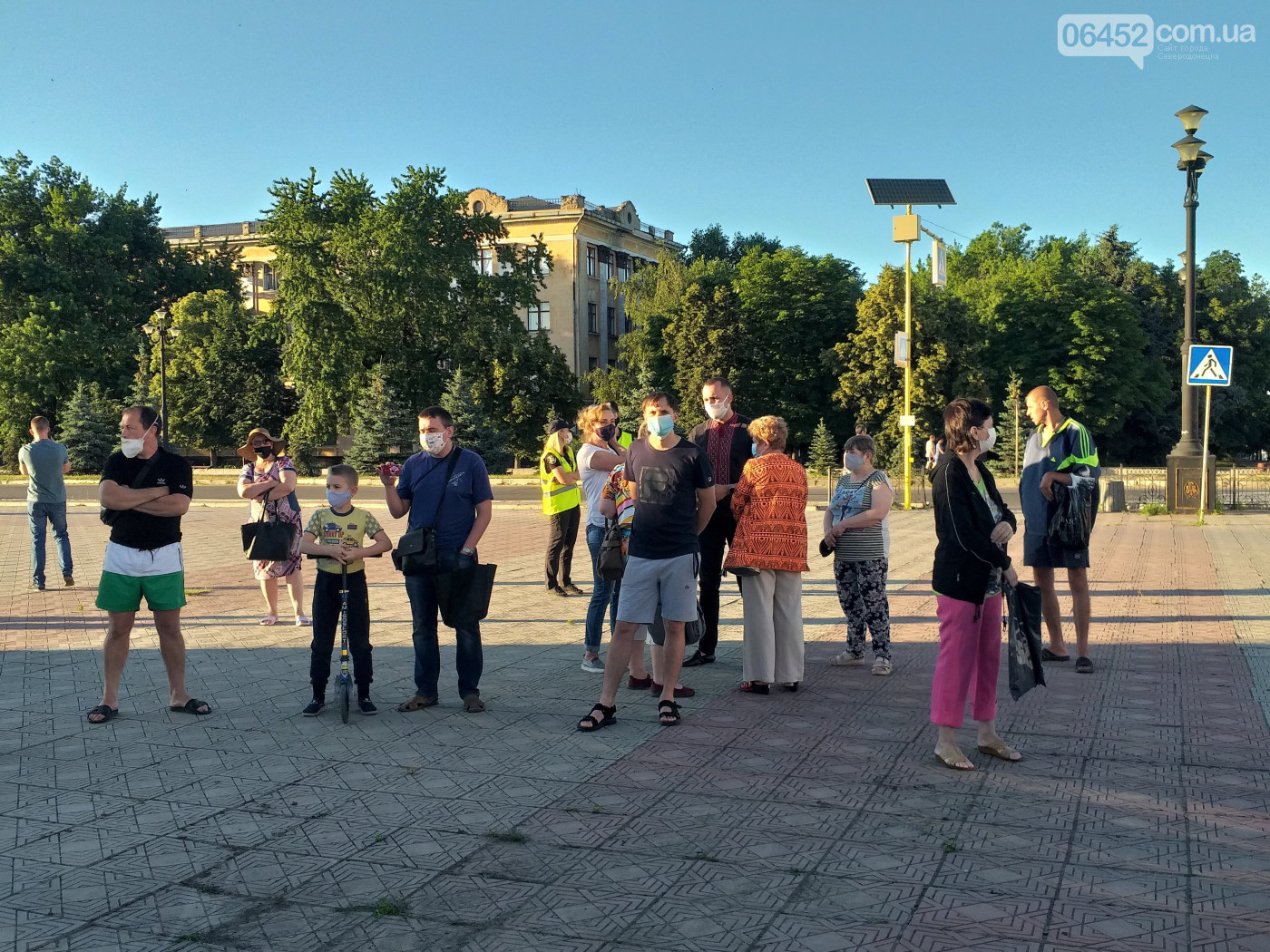 Жители Лисичанска пожаловались на пассивную деятельность местной власти