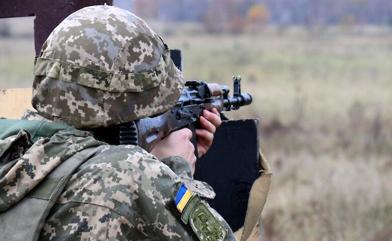 Сутки в ООС: 10 обстрелов, один раненый