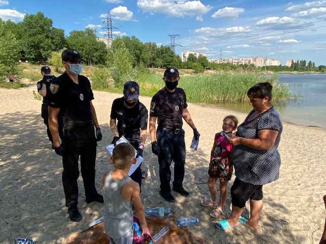 В Северодонецке спасатели совместно с полицией провели рейд по водным объектам города