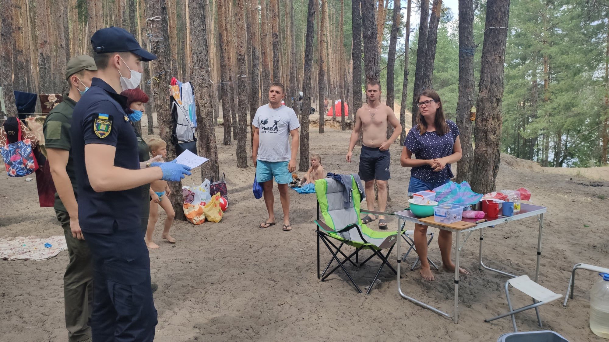 В Лимане спасатели и лесничие провели рейд по пожарной безопасности в лесных массивах