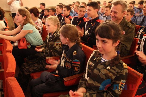 В школах ОРЛО осенью откроются кадетские классы