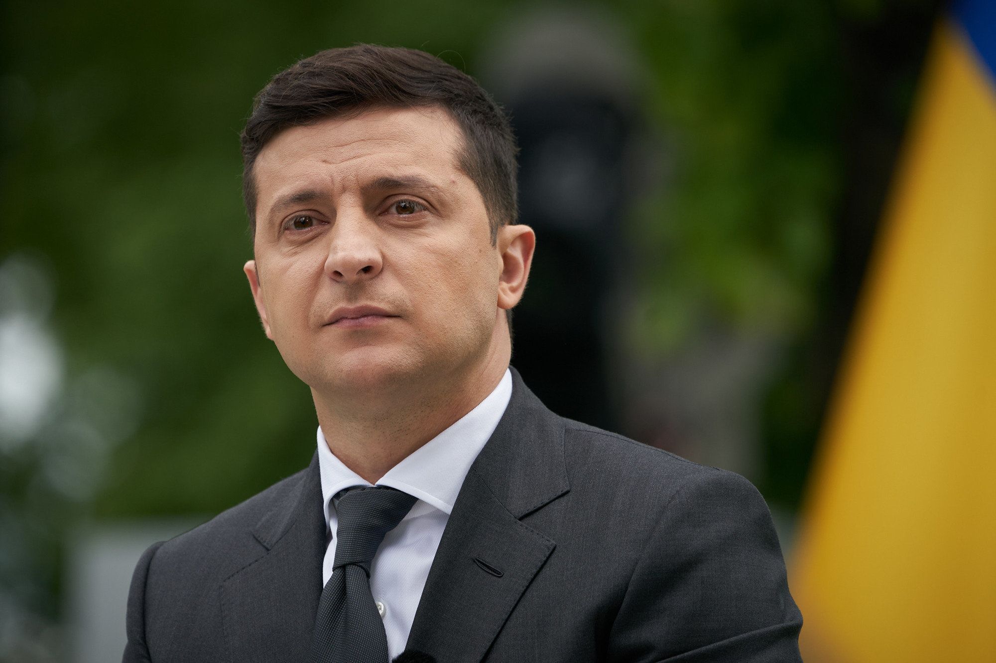 Зеленский назвал возможных глав украинской делегации в ТКГ, среди них — Кравчук