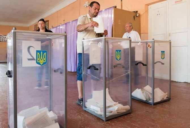 ВГА в Северодонецке и Лисичанске: как это повлияет на местные выборы