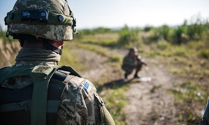 Боевики на Донбассе совершили 3 одиночных выстрела у Песок, Майорска и Луганского
