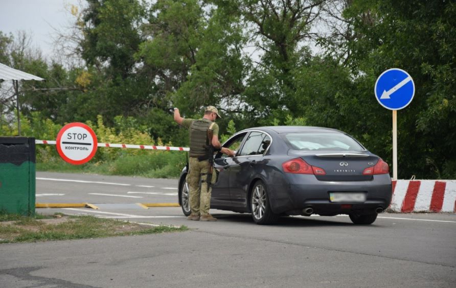 В Госпогранслужбе сообщили об обстановке на "Новотроицком" после обеда