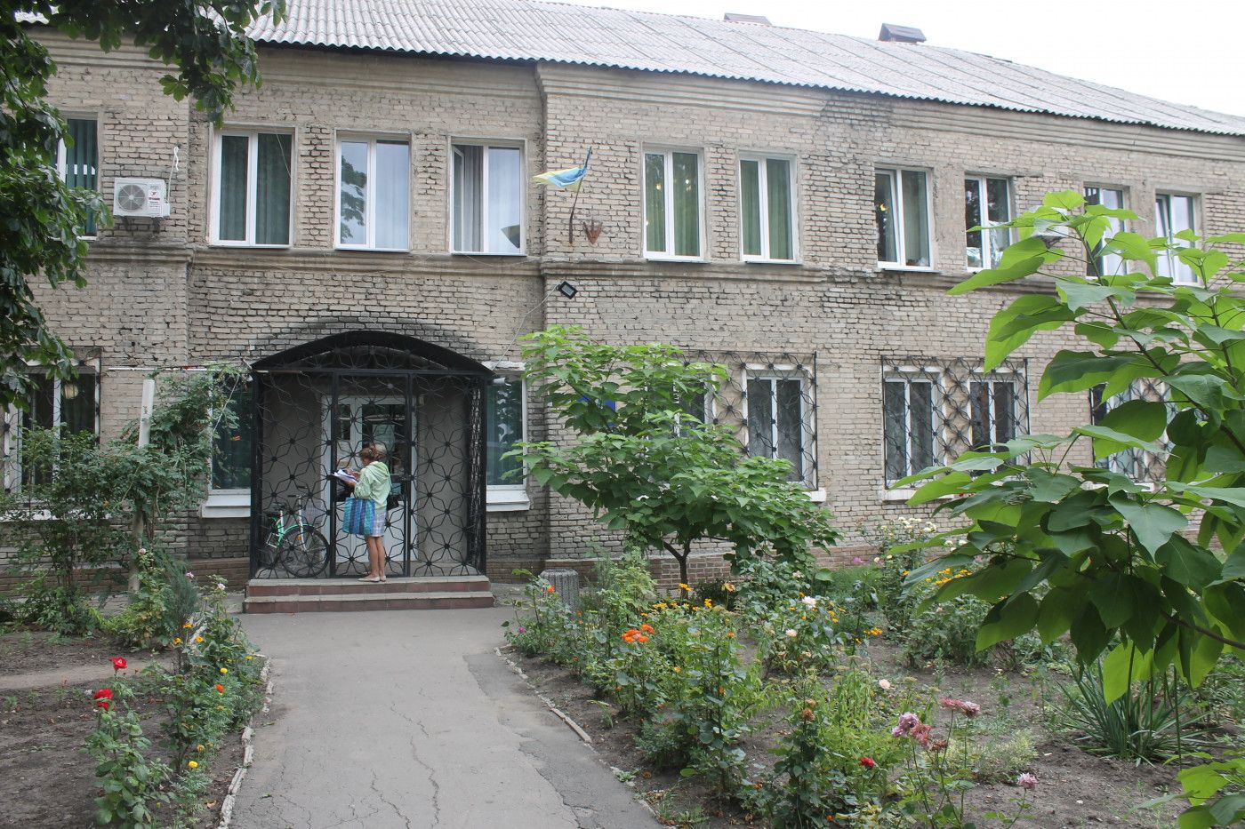 В Покровске в городском отделе образования проводят обыски: что известно