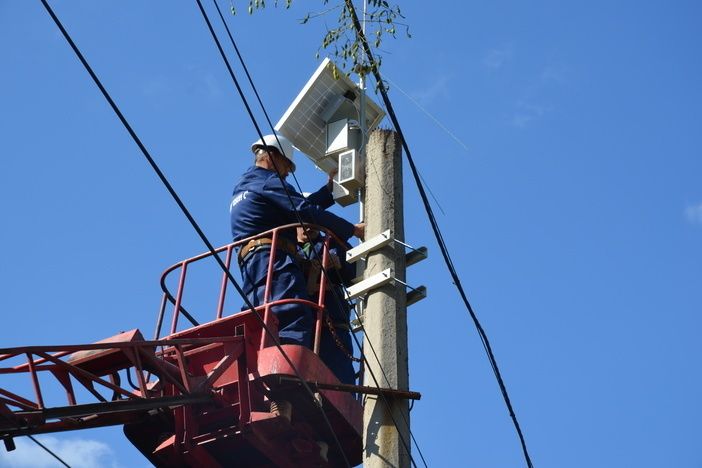 В частном секторе Мариуполя ведется установка уличного LED-освещения