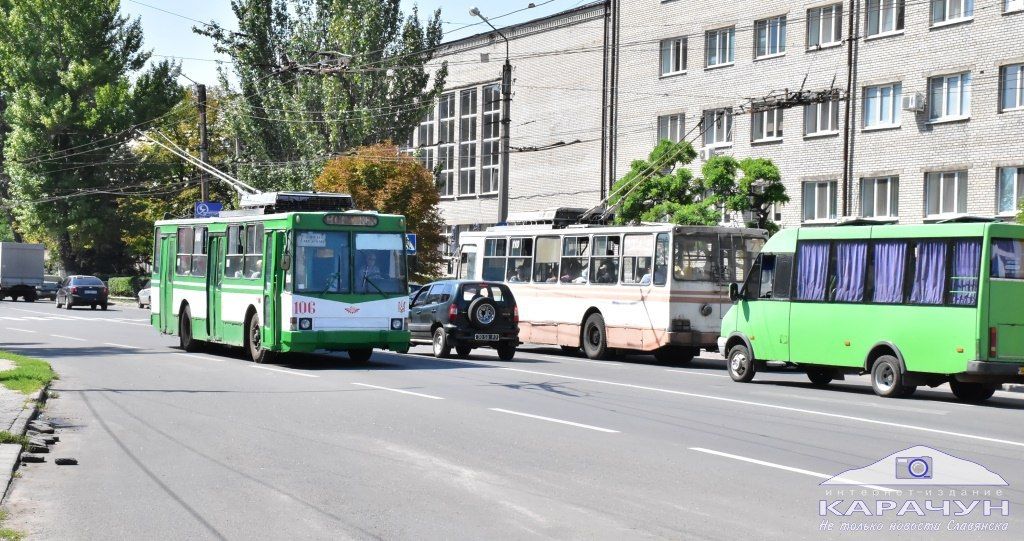 В Славянске планируют возобновить движение общественного транспорта в выходные дни
