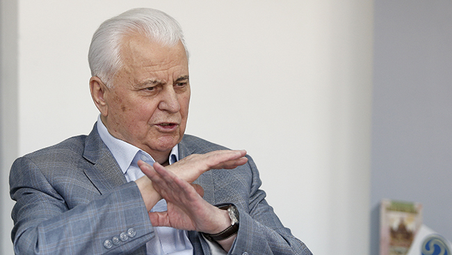 Россия и ОРДЛО заблокируют все, пока ВР не позволит выборы на Донбассе, - Кравчук