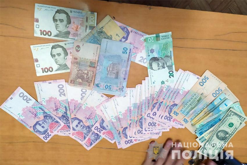 Полиция в Хмельницкой области задержала пару мошенников из ОРЛО