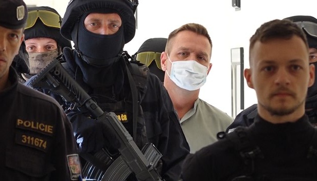 У Чехії білорусу загрожує 15 років за участь в окупації Донбасу
