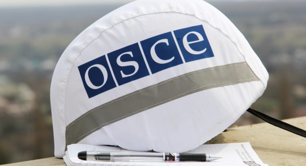 Спостерігачі ОБСЄ виявили 119 одиниць техніки окупантів за межами виділених місць зберігання