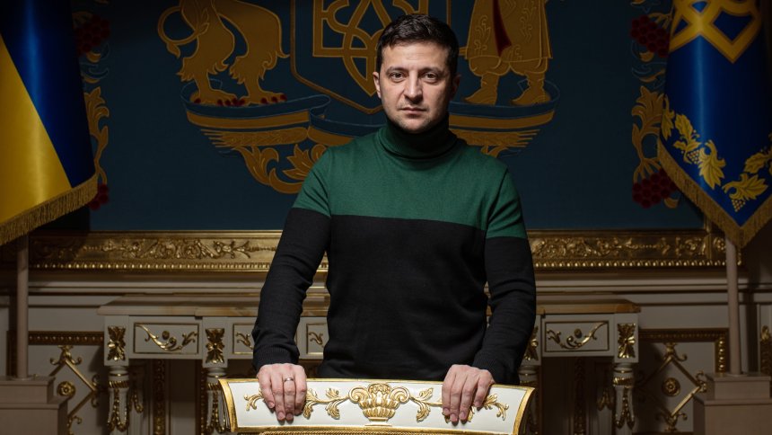 Президент ініціював всенародне опитування 25 жовтня: які юридичні наслідки несе