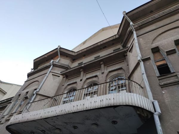 Как Дом культуры в Славянске стал разменной картой в политических баттлах