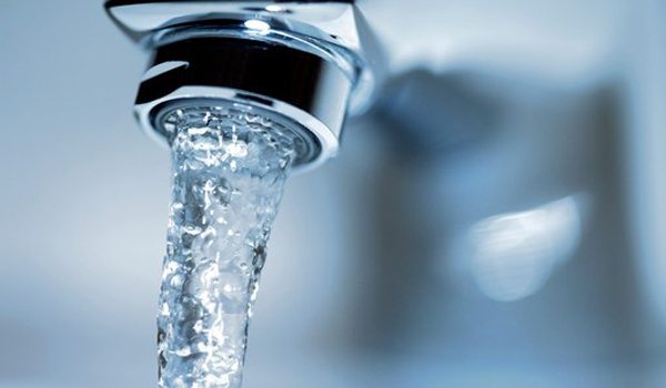 У Лисичанську відновили постачання води, але заборонили її пити