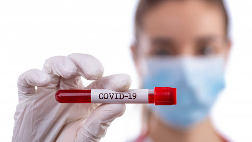 На Донеччині COVID-19 діагностували ще у 295 людей: інфографіка