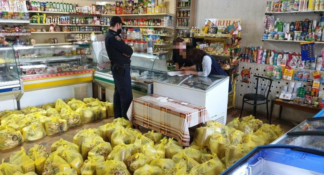 Сепаратист "ЛНР" готовится купить себе кресло мэра: Казанский прокомментировал факт подкупа избирателей в Кременной