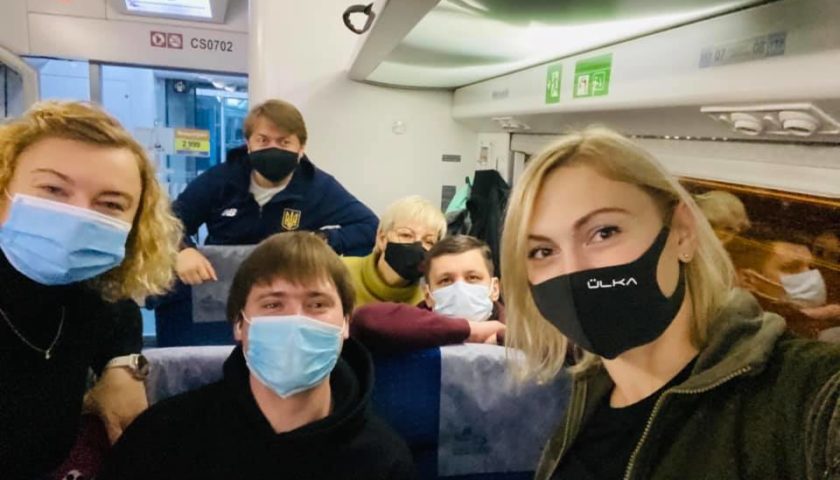 "Слуги народу" вирушили на два дні на Донбас