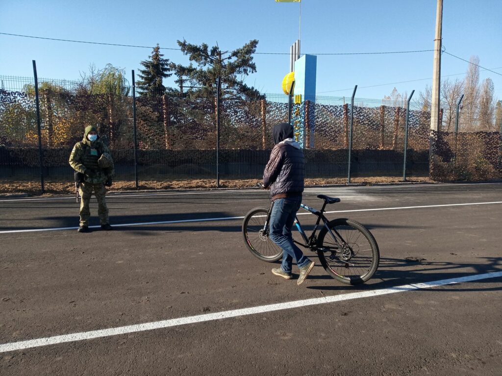 Щастя — Луганськ. Місія нездійсненна