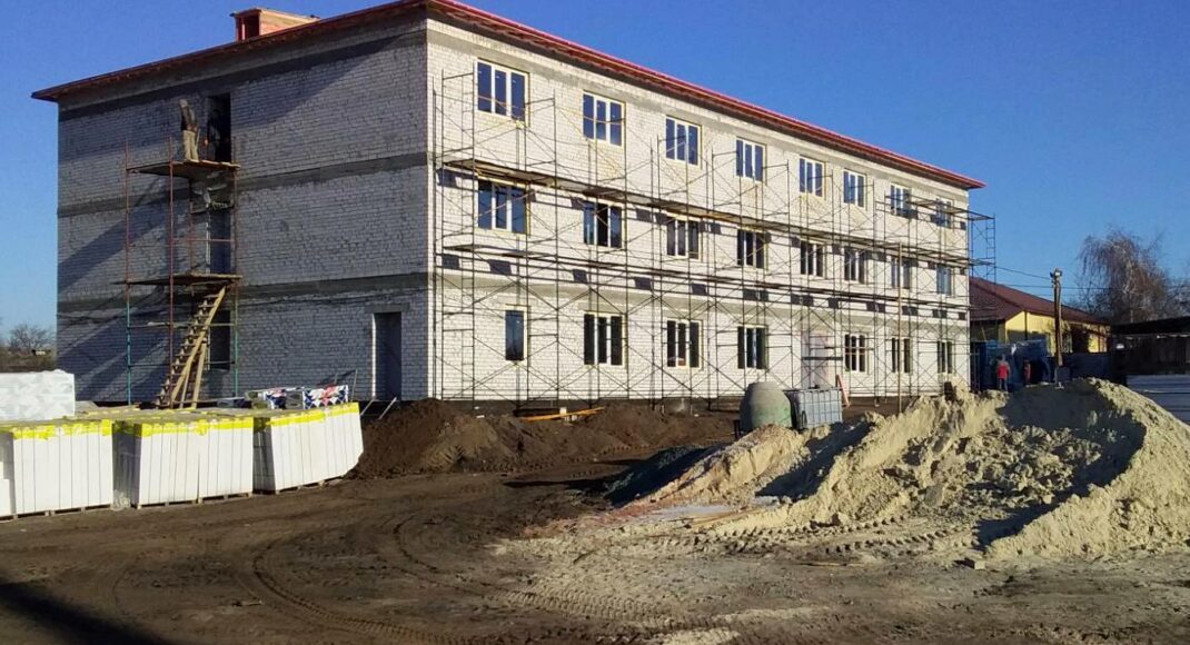 В Лимане продолжают строить велосипедный спорткомплекс: фото