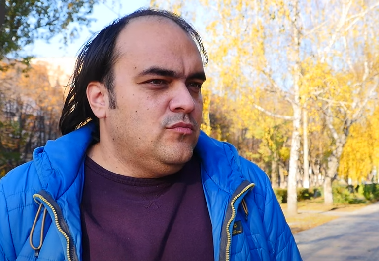 Андрей Романенко
