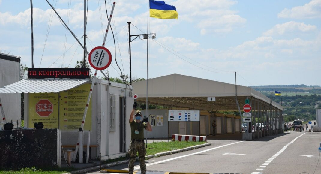 Завтра відновлять роботу всі КПВВ, - штаб ООС