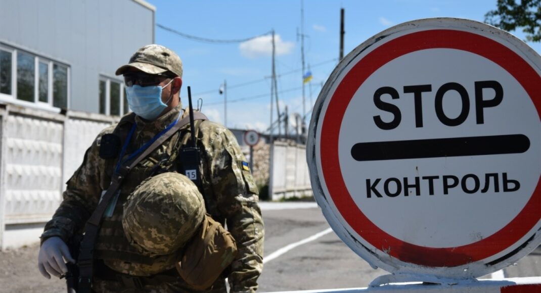 КПВВ Донетчины работают, но желающих пересечь их нет