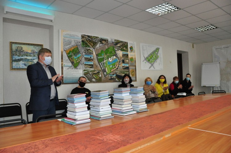 книги об истории Украины в Славянске