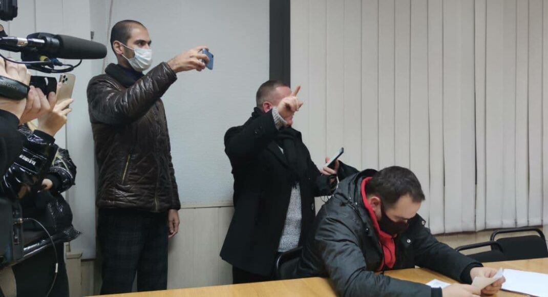 В Славянске ТИК не зарегистрировала Придворова депутатом горсовета, представители ОПЗЖ бурно отреагировали