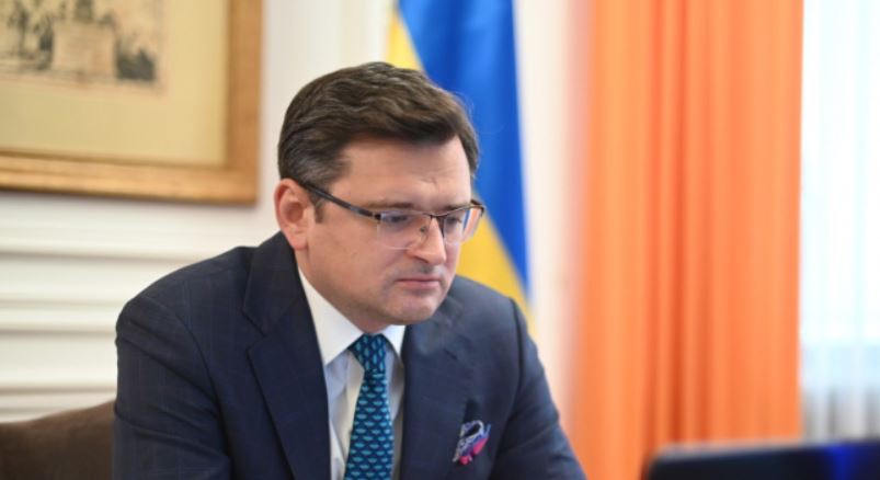 Глава МИДа о планах по Донбассу: События идут по первому сценарию