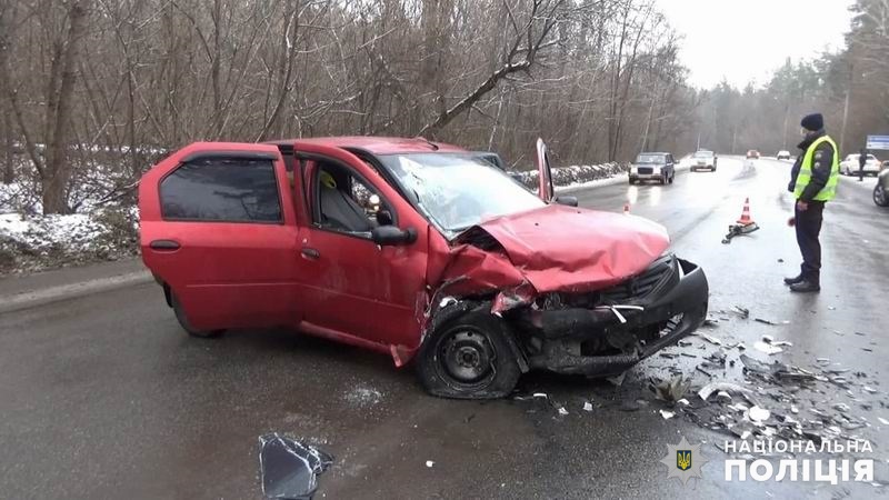Жительница Луганщины попала в ДТП под Славянском: пострадали 5 человек