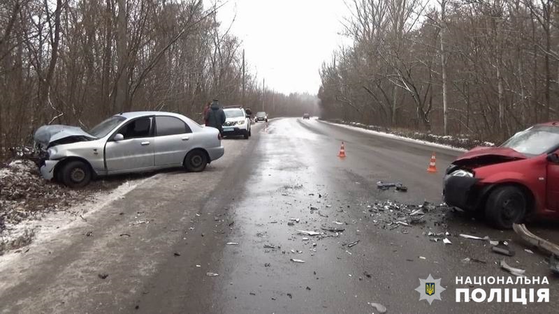 Мешканка Луганщини потрапила в ДТП під Слов'янськом: постраждали 5 осіб