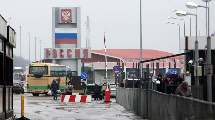 После Нового года на КПП между ОРДО и РФ образовались очереди