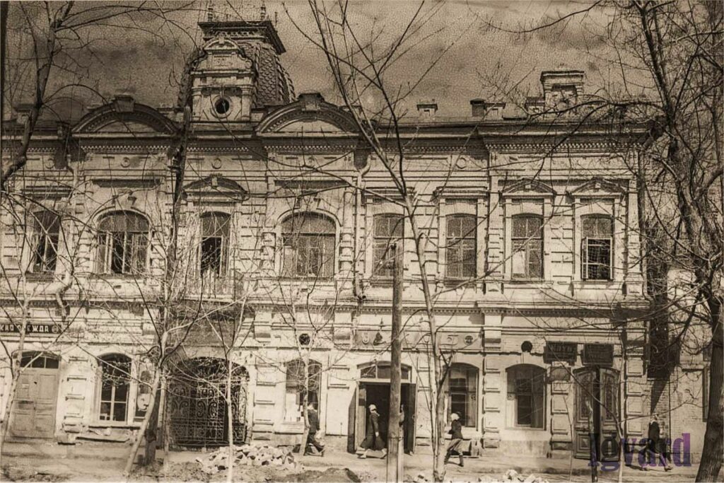 “Чикаго” на Донетчине: история рекламных вывесок Славянска