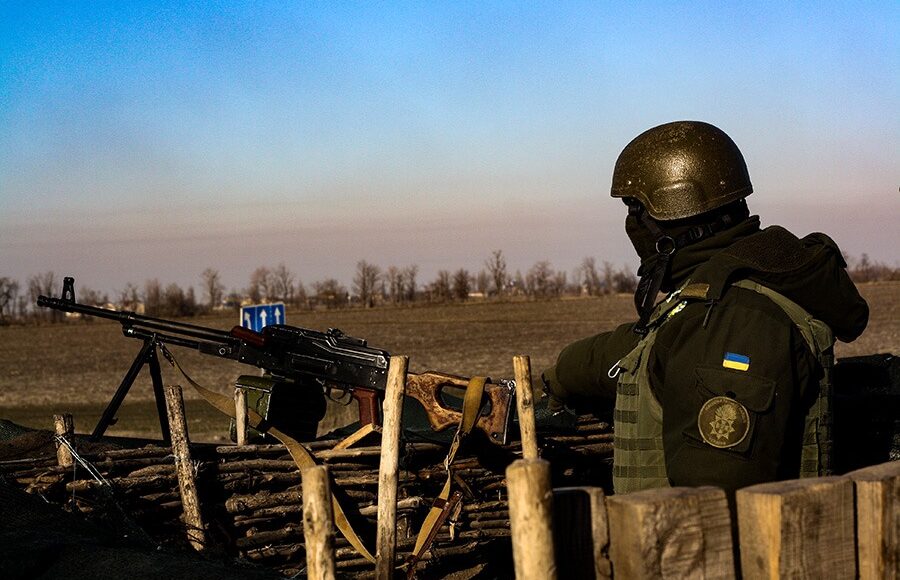 На Донбассе боевики НВФ не прекращают обстрелы, за день боевики 10 раз нарушили режим "тишины"