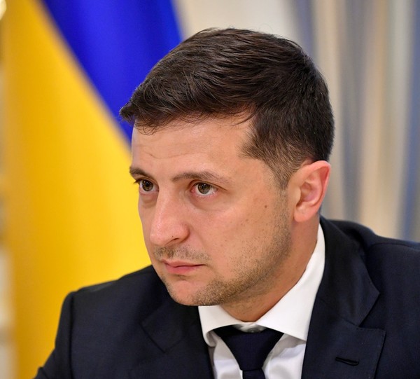 ОПЗЖ готовит импичмент Зеленскому: партия поручила собрать подписи на Донетчине за отстранение президента
