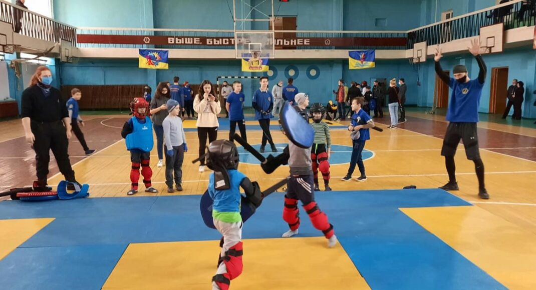 В Северодонецке состоялся Второй открытый Кубок по бою на мечах (фото)