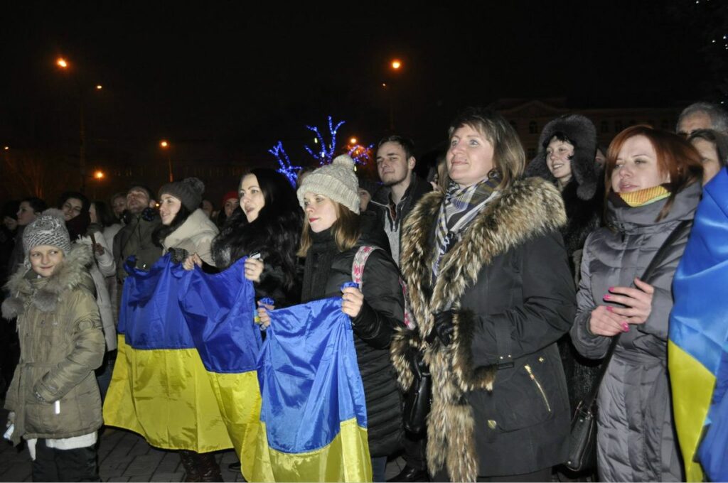 “Для нас война началась уже тогда”: 7 лет назад Донецк объединился против “русского мира”